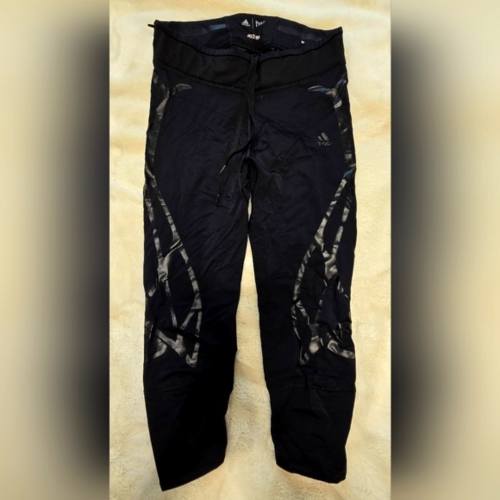Adidas ADIZERO PARLEY size S Black Women's Leggings 3/4 Lenght